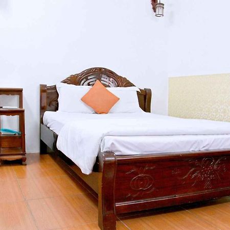 Hoang Cuong Hotel 15 Nguyen Thai Hoc Hanoi Bagian luar foto