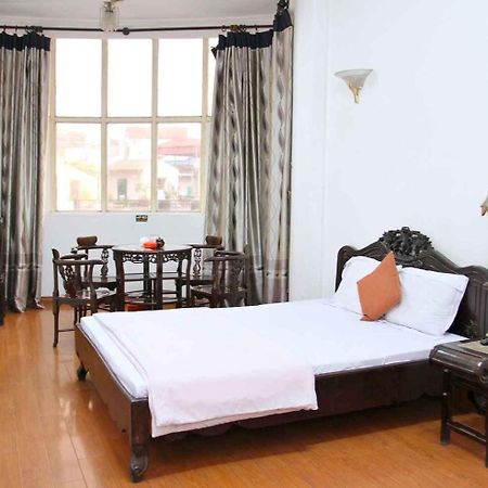 Hoang Cuong Hotel 15 Nguyen Thai Hoc Hanoi Bagian luar foto